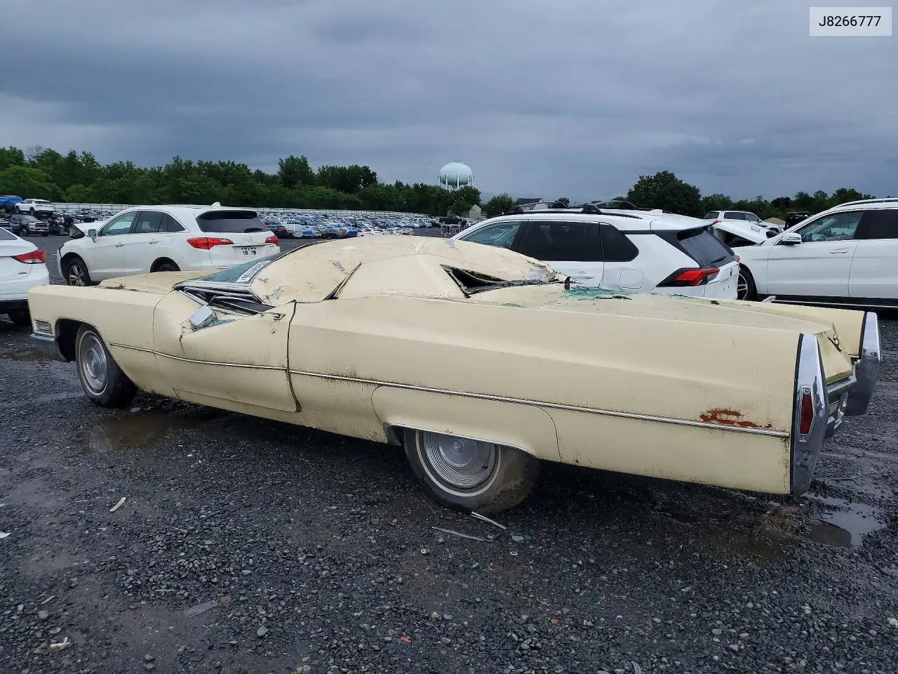 1968 Cadillac Deville VIN: J8266777 Lot: 60486156