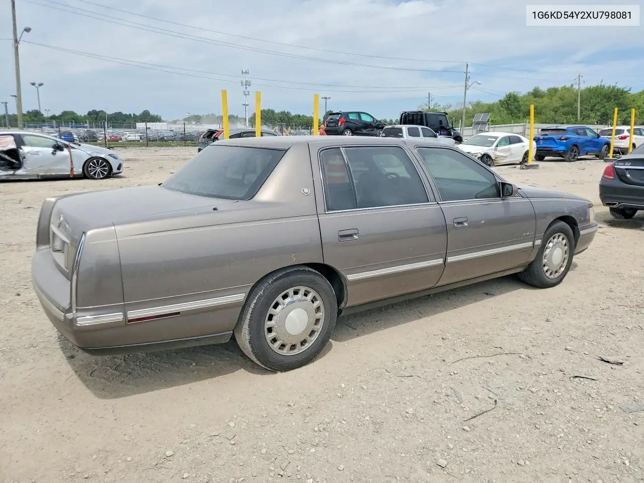 1999 Cadillac Deville VIN: 1G6KD54Y2XU798081 Lot: 60058256