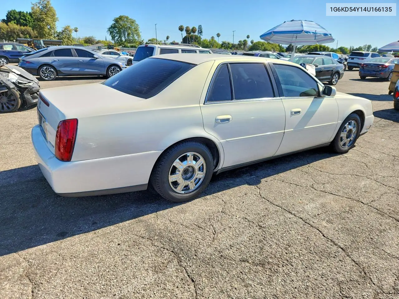 2004 Cadillac Deville VIN: 1G6KD54Y14U166135 Lot: 60526656