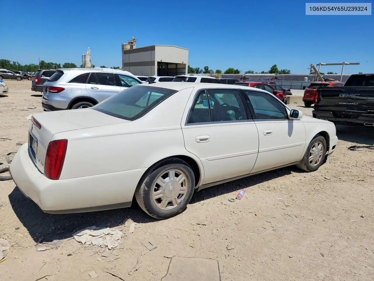 2005 Cadillac Deville VIN: 1G6KD54Y65U239324 Lot: 53614866
