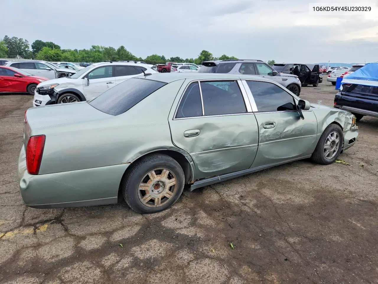 2005 Cadillac Deville VIN: 1G6KD54Y45U230329 Lot: 56295526