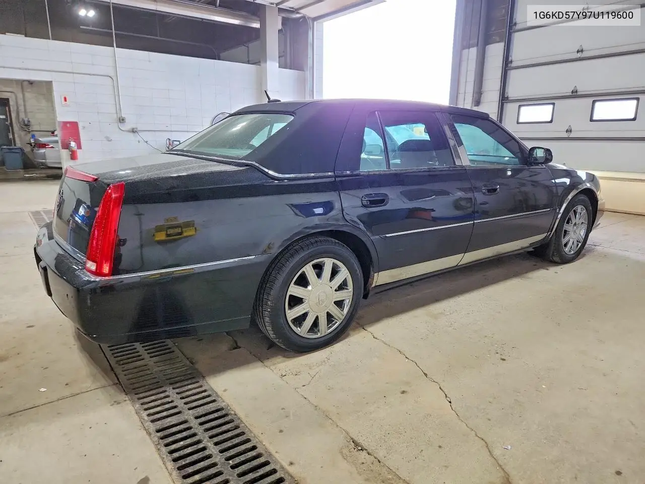 2007 Cadillac Dts VIN: 1G6KD57Y97U119600 Lot: 54647756