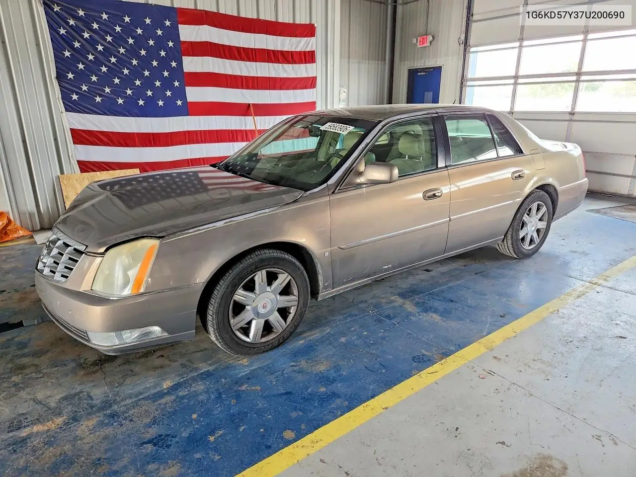 2007 Cadillac Dts VIN: 1G6KD57Y37U200690 Lot: 59583906