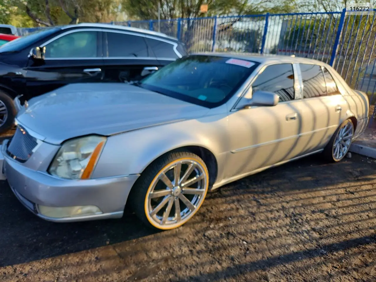2011 Cadillac Dts Premium Collection VIN: 116272 Lot: 58322276