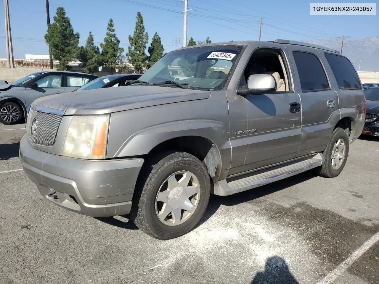 1GYEK63NX2R243057 2002 Cadillac Escalade Luxury