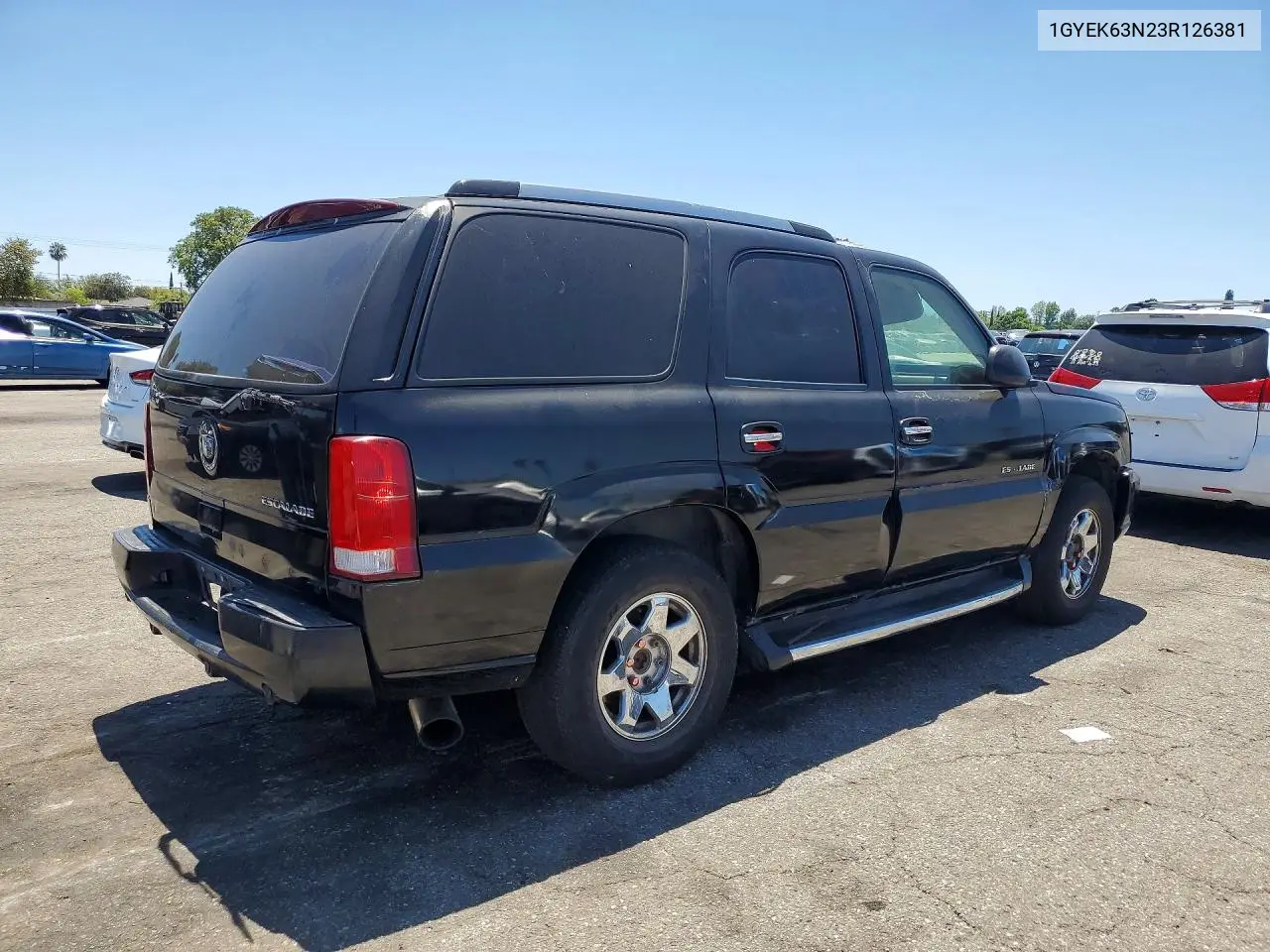 2003 Cadillac Escalade Luxury VIN: 1GYEK63N23R126381 Lot: 61820526