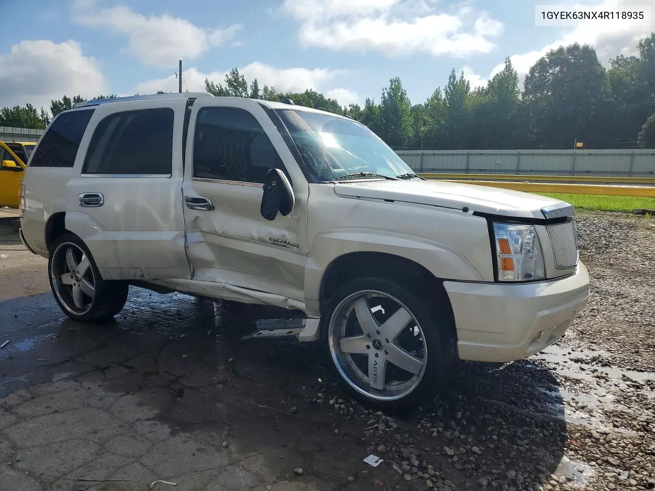 2004 Cadillac Escalade Luxury VIN: 1GYEK63NX4R118935 Lot: 61061306