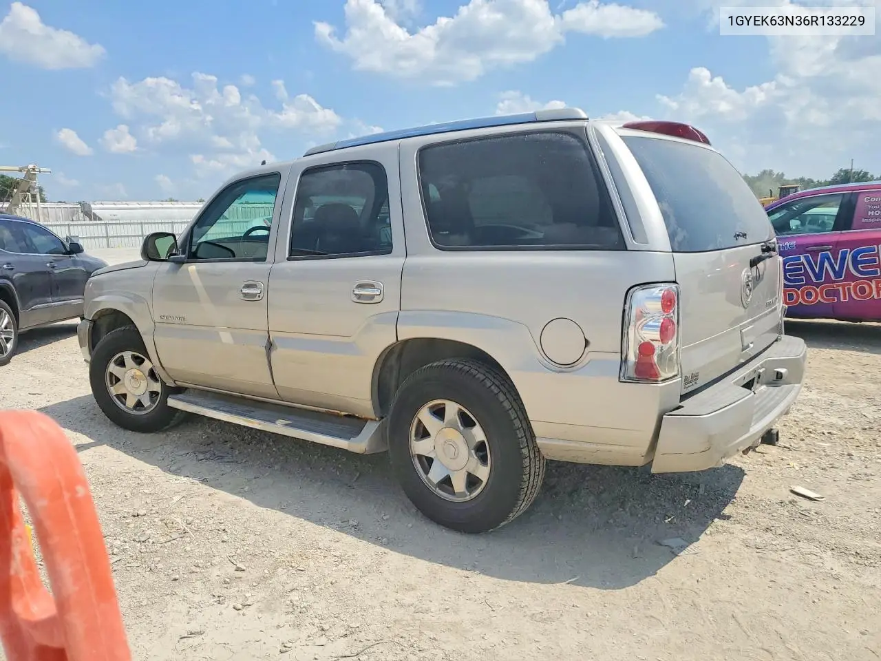 2006 Cadillac Escalade Luxury VIN: 1GYEK63N36R133229 Lot: 60890936
