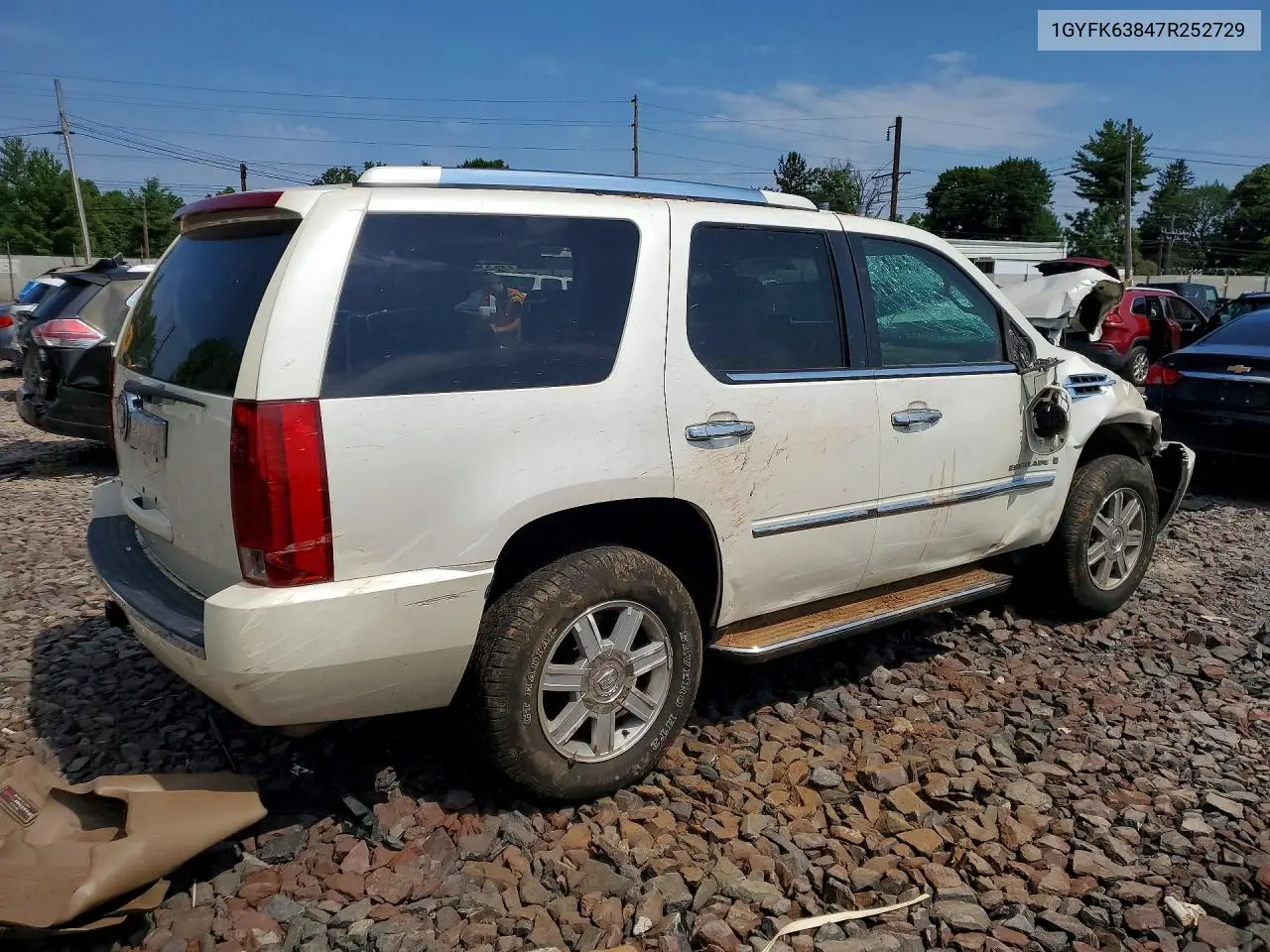 2007 Cadillac Escalade Luxury VIN: 1GYFK63847R252729 Lot: 60321056