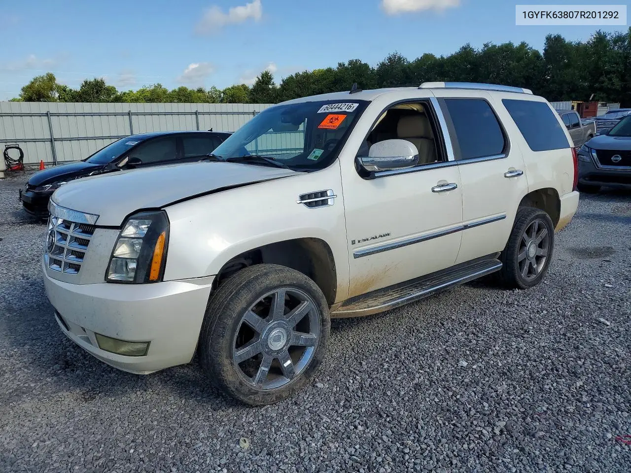 2007 Cadillac Escalade Luxury VIN: 1GYFK63807R201292 Lot: 60444216