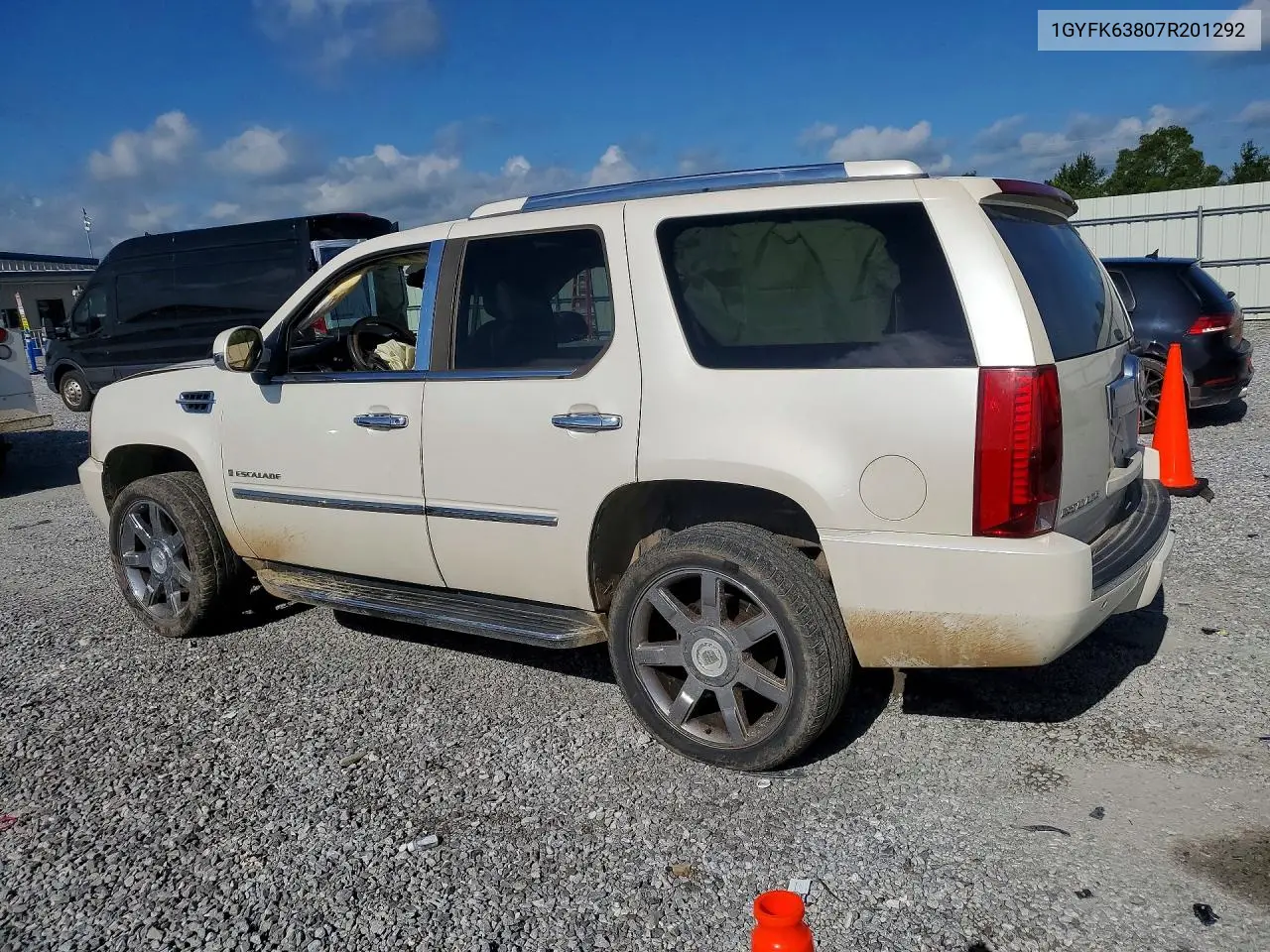 2007 Cadillac Escalade Luxury VIN: 1GYFK63807R201292 Lot: 60444216