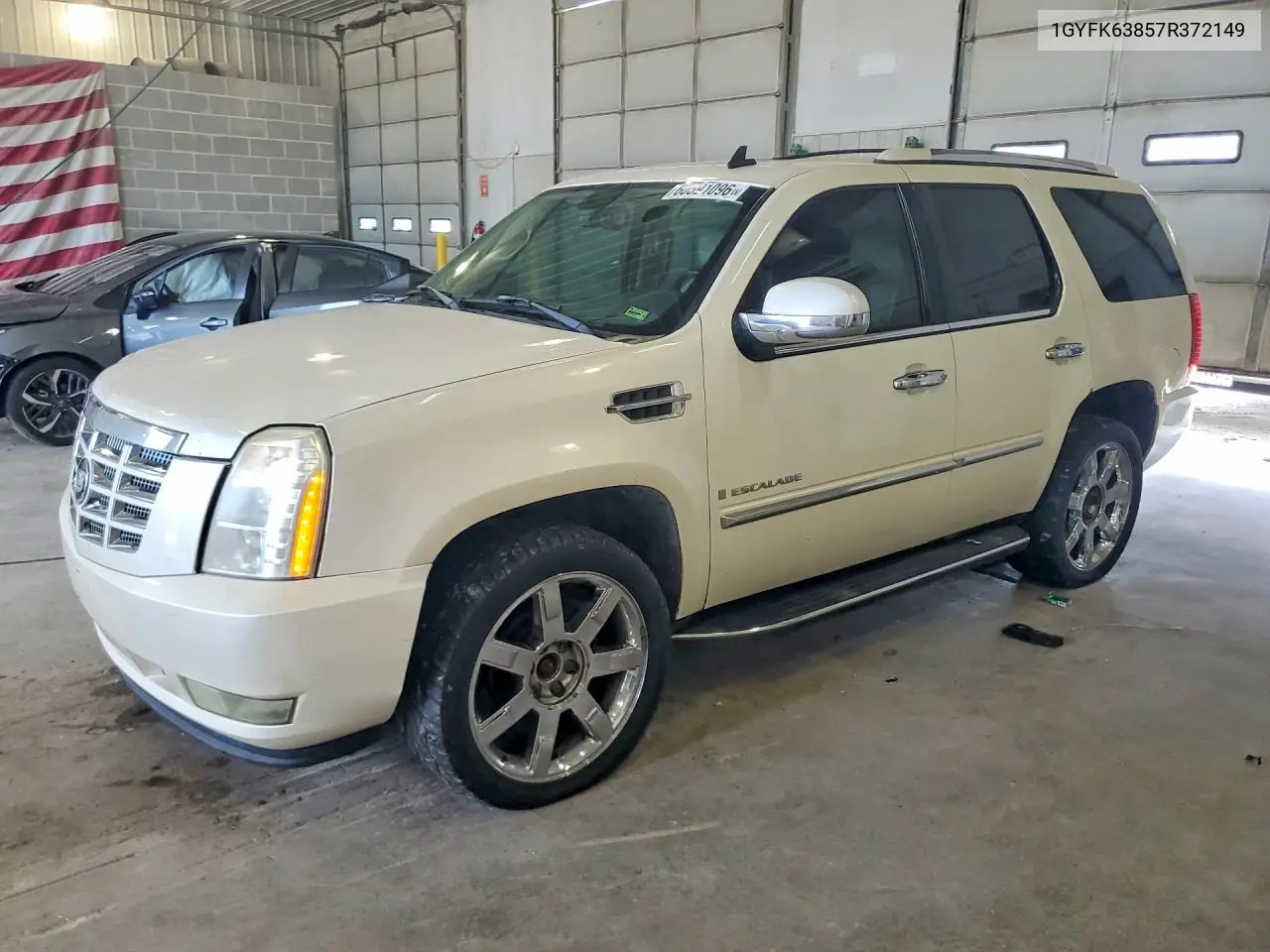 2007 Cadillac Escalade Luxury VIN: 1GYFK63857R372149 Lot: 60591096