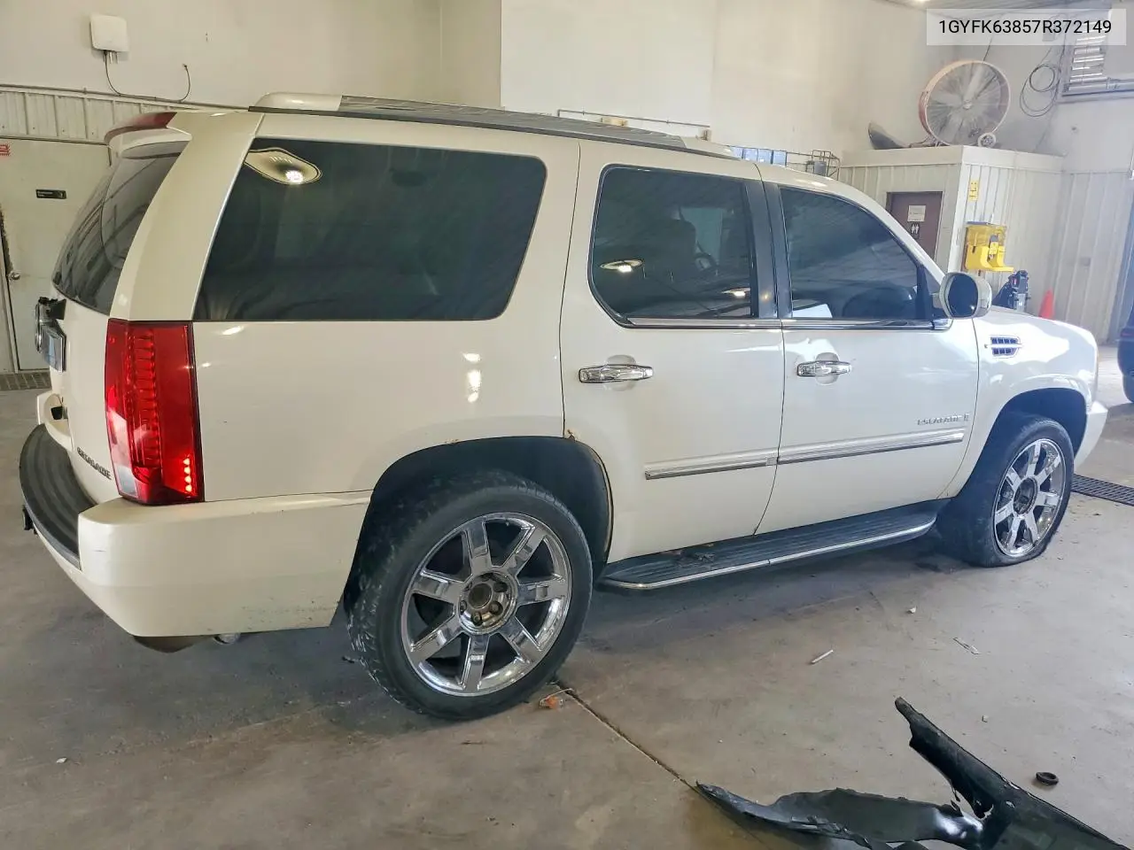 2007 Cadillac Escalade Luxury VIN: 1GYFK63857R372149 Lot: 60591096