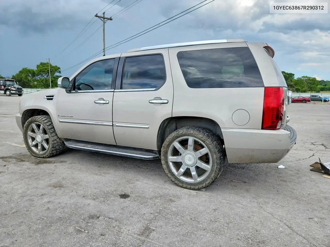 2007 Cadillac Escalade Luxury VIN: 1GYEC63867R290312 Lot: 60893836