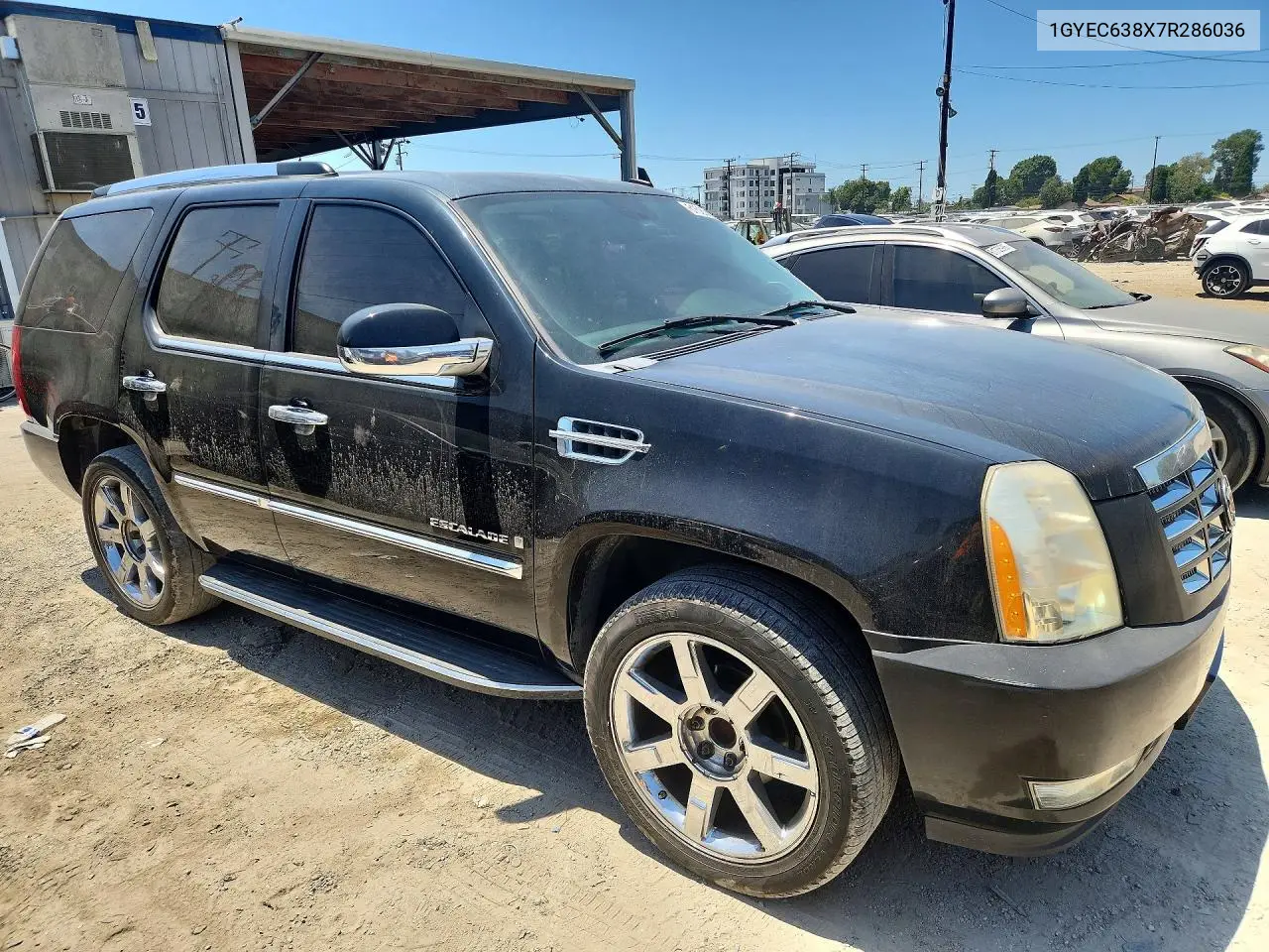 2007 Cadillac Escalade Luxury VIN: 1GYEC638X7R286036 Lot: 61585626
