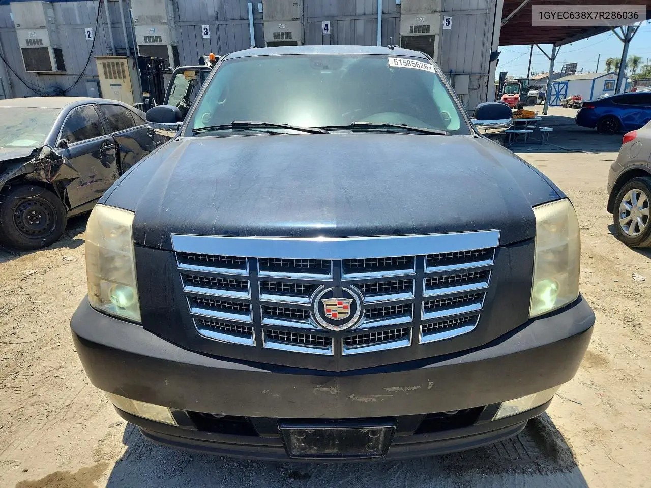 2007 Cadillac Escalade Luxury VIN: 1GYEC638X7R286036 Lot: 61585626