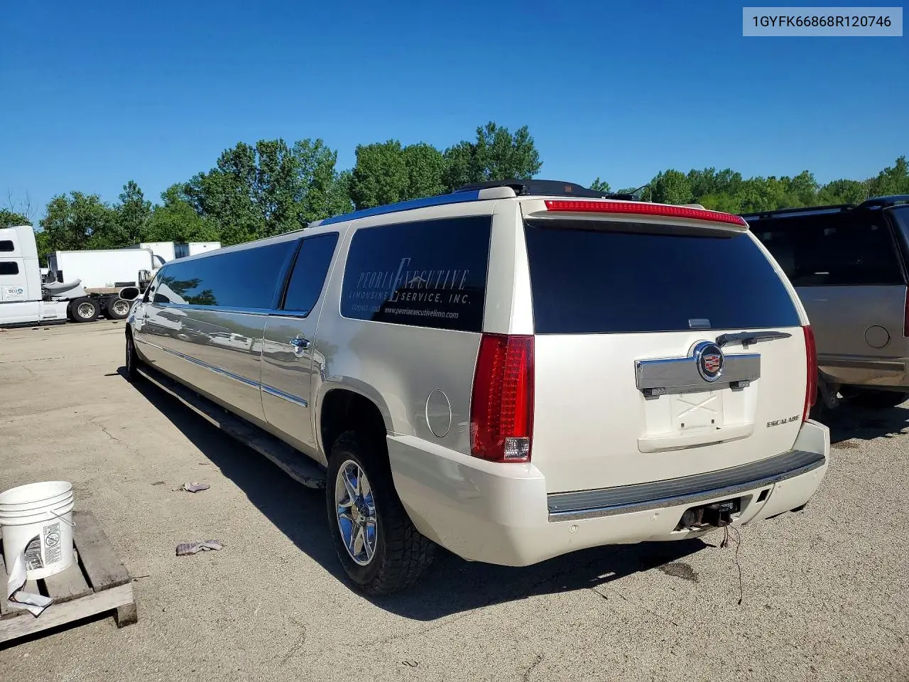 2008 Cadillac Escalade Esv VIN: 1GYFK66868R120746 Lot: 55764726