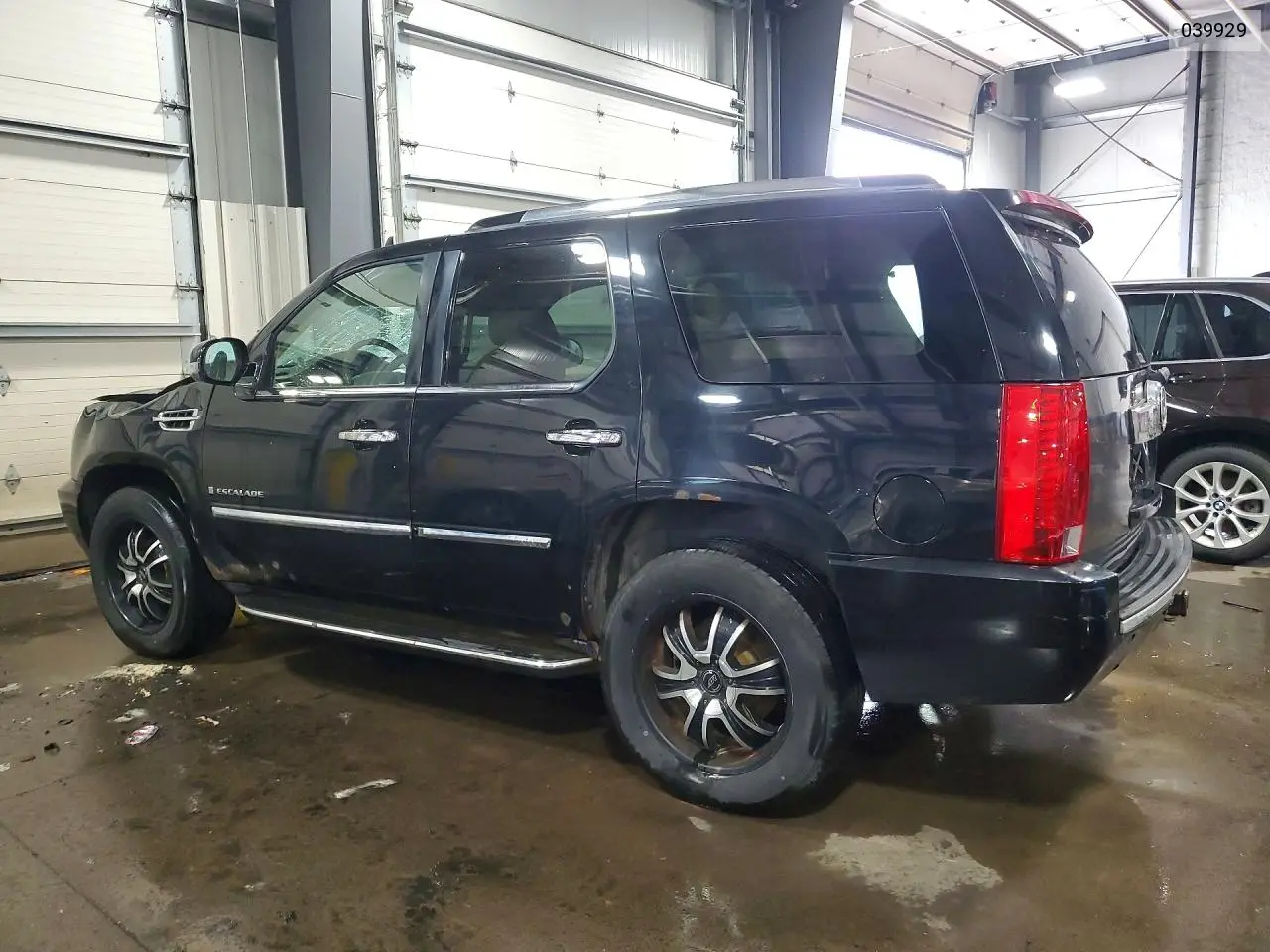 2008 Cadillac Escalade Luxury VIN: 039929 Lot: 60163706