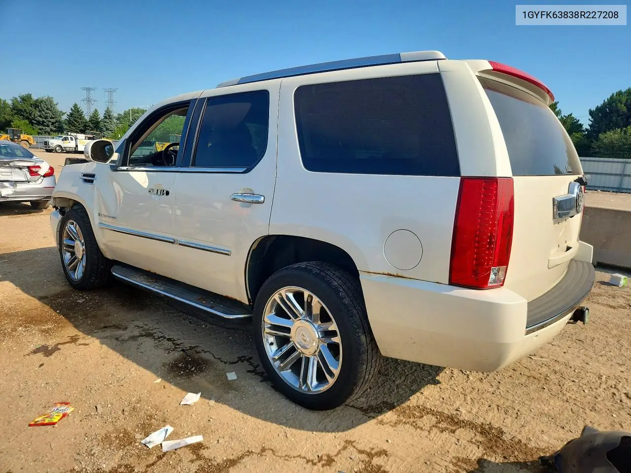 2008 Cadillac Escalade Luxury VIN: 1GYFK63838R227208 Lot: 60459636
