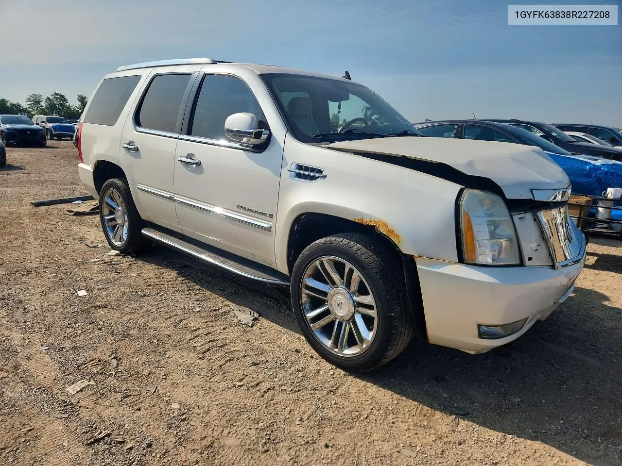 2008 Cadillac Escalade Luxury VIN: 1GYFK63838R227208 Lot: 60459636