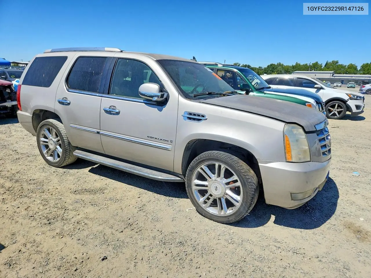 2009 Cadillac Escalade Luxury VIN: 1GYFC23229R147126 Lot: 59897966