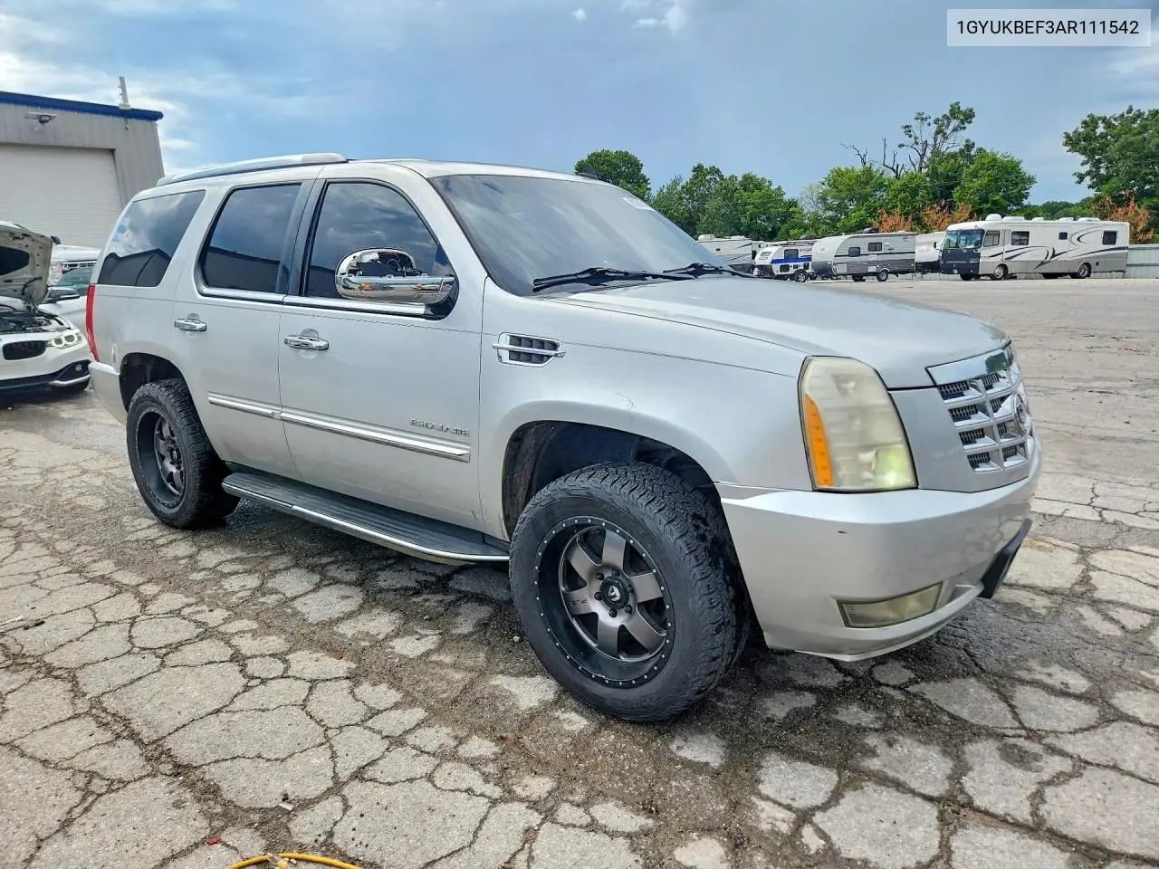 2010 Cadillac Escalade Luxury VIN: 1GYUKBEF3AR111542 Lot: 61297406