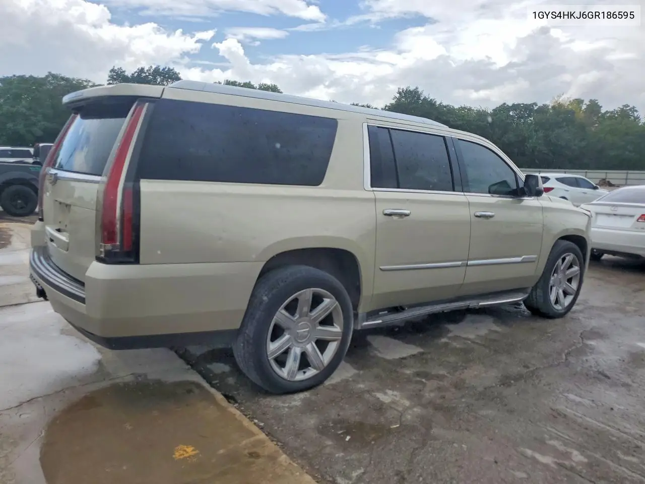 2016 Cadillac Escalade Esv Luxury VIN: 1GYS4HKJ6GR186595 Lot: 60711946