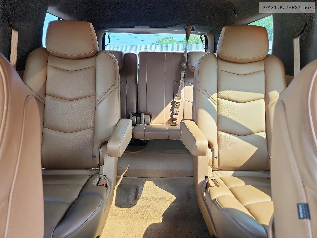 2017 Cadillac Escalade Platinum VIN: 1GYS4DKJ7HR271567 Lot: 59811376