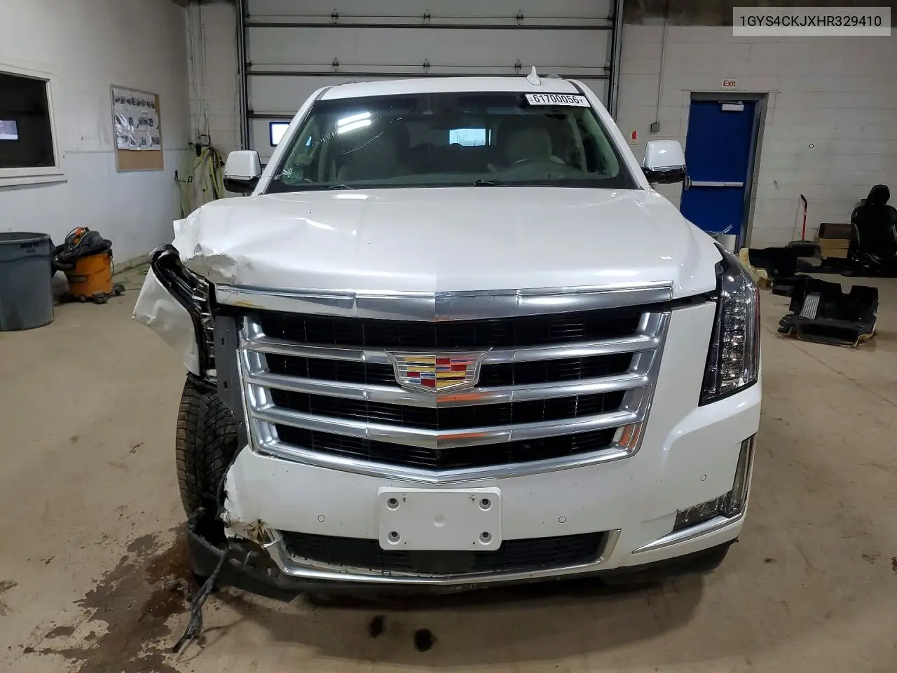 2017 Cadillac Escalade Premium Luxury VIN: 1GYS4CKJXHR329410 Lot: 61700056