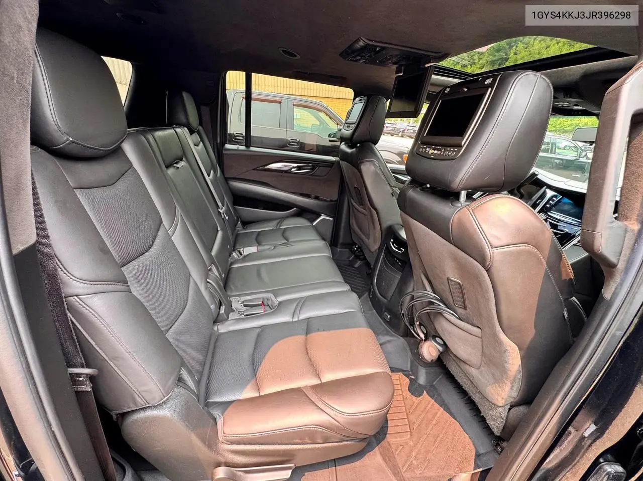 2018 Cadillac Escalade Esv Platinum VIN: 1GYS4KKJ3JR396298 Lot: 62457876