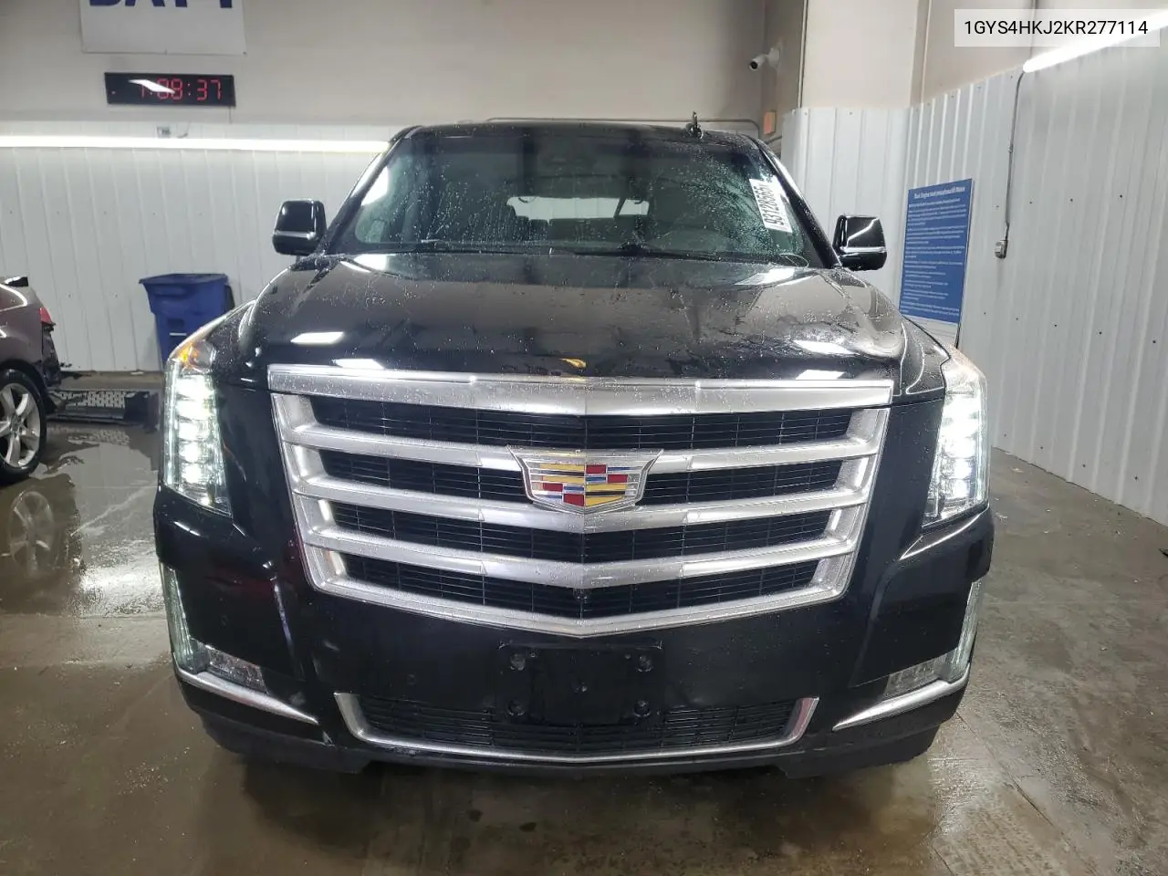 1GYS4HKJ2KR277114 2019 Cadillac Escalade Esv Luxury