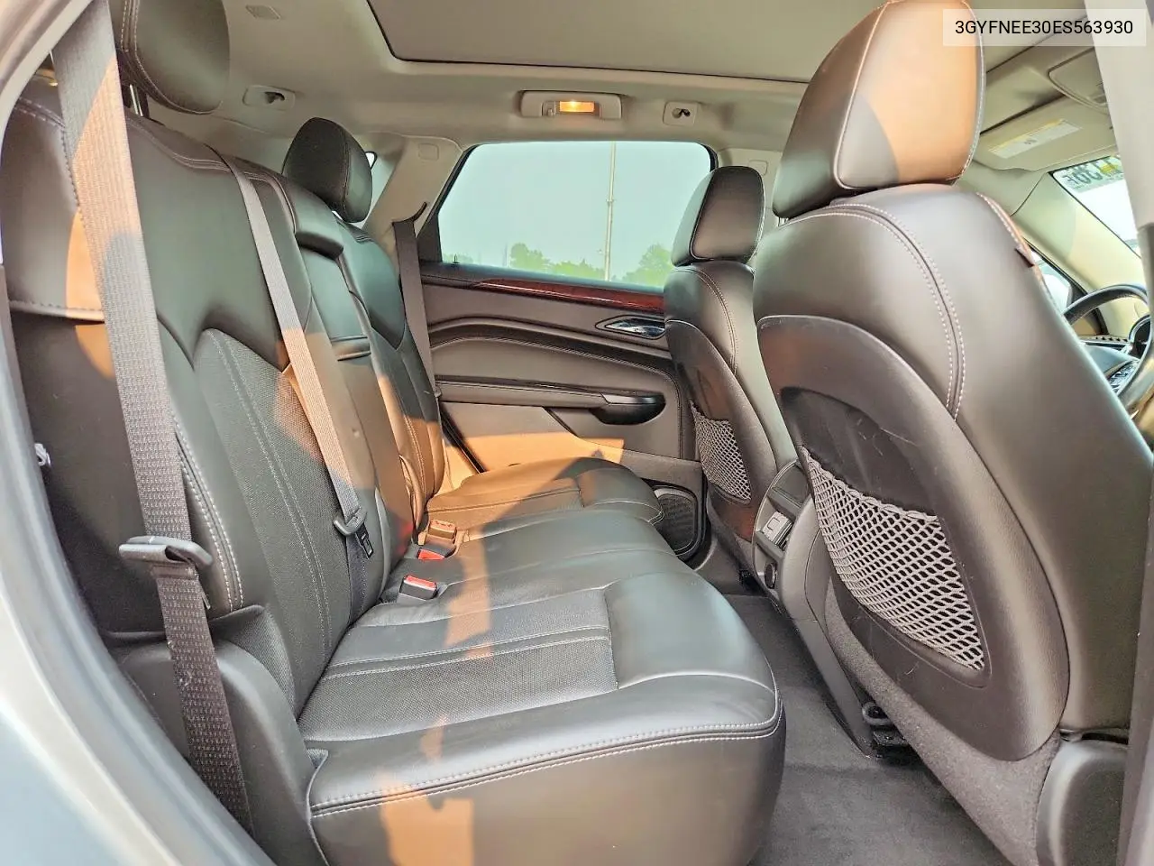 2014 Cadillac Srx Luxury Collection VIN: 3GYFNEE30ES563930 Lot: 61671136