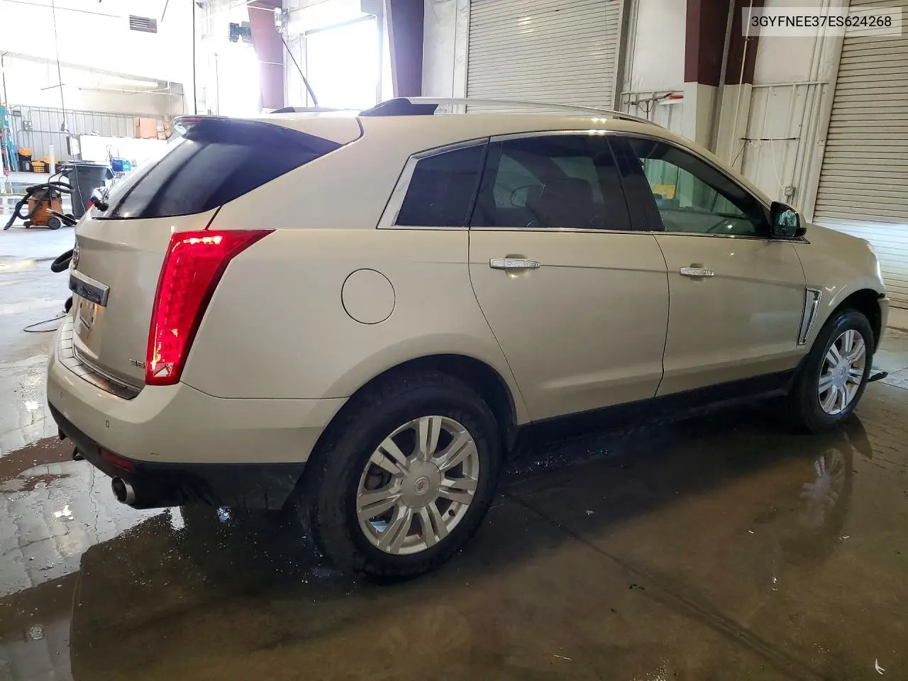 2014 Cadillac Srx Luxury Collection VIN: 3GYFNEE37ES624268 Lot: 61748536