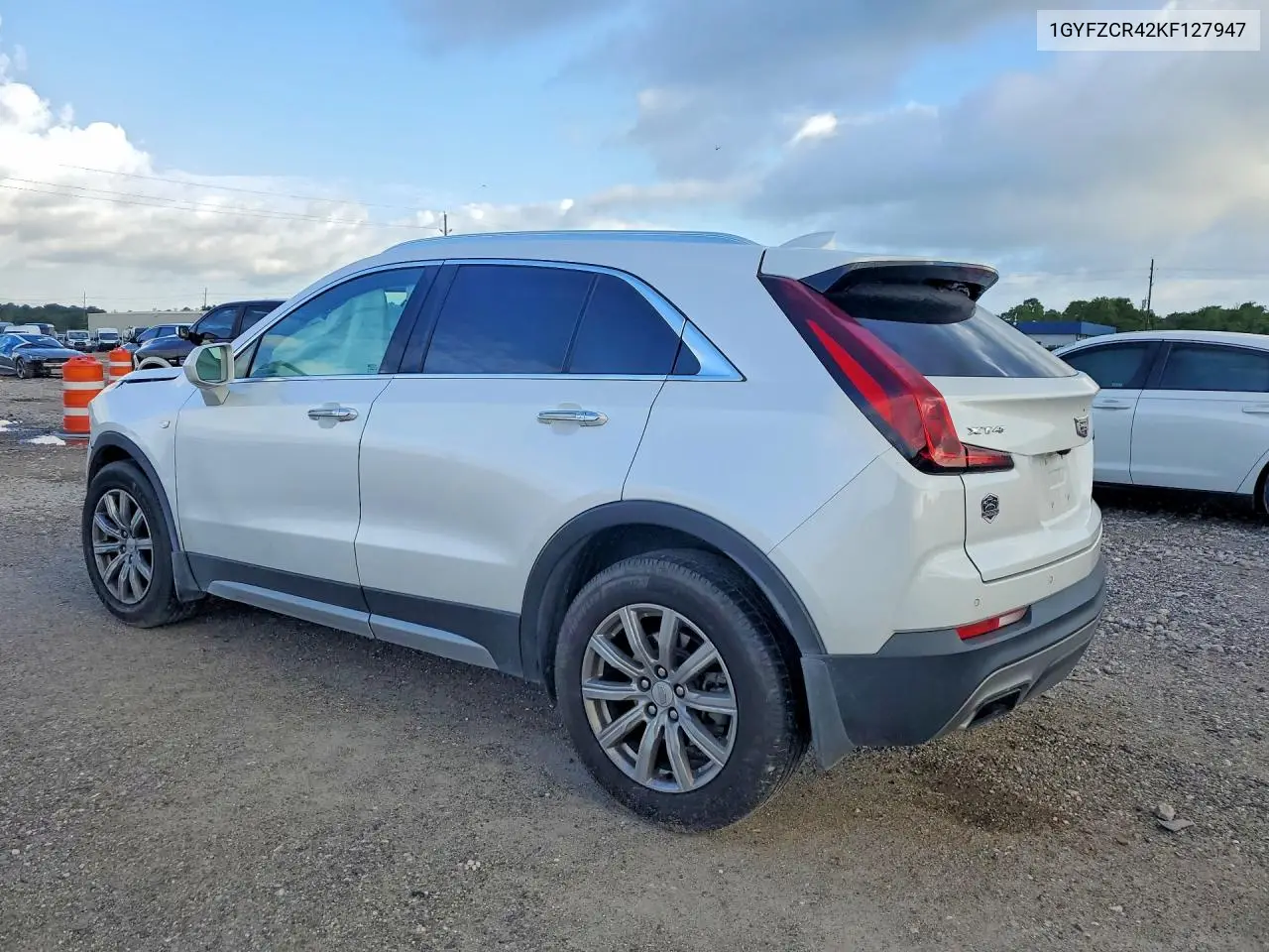 2019 Cadillac Xt4 Premium Luxury VIN: 1GYFZCR42KF127947 Lot: 56585666
