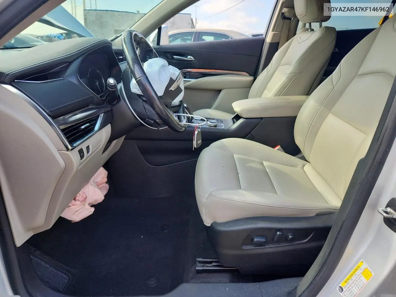 2019 Cadillac Xt4 Luxury VIN: 1GYAZAR47KF146962 Lot: 60240066