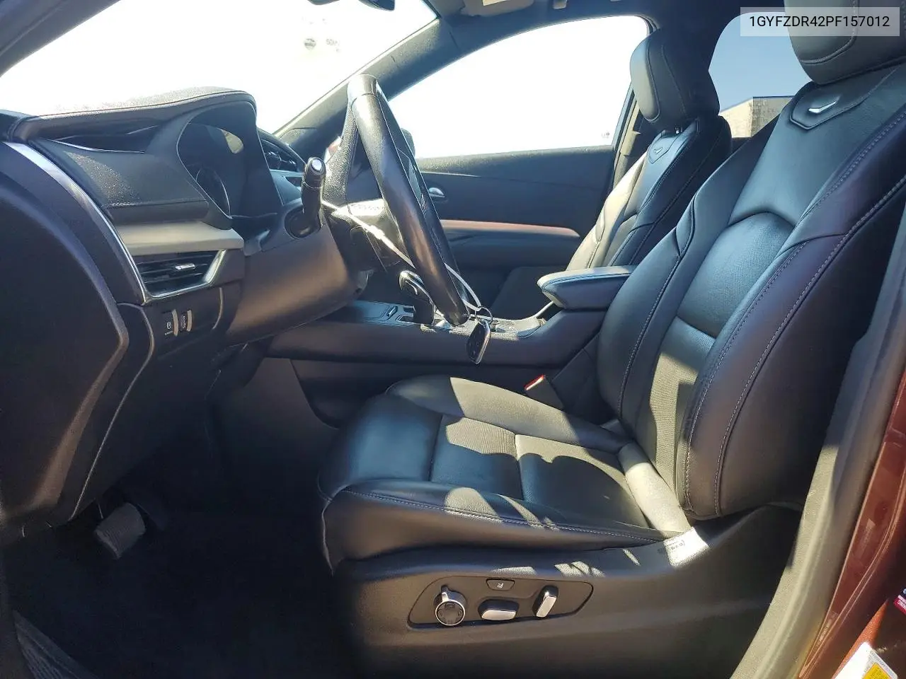 2023 Cadillac Xt4 Premium Luxury VIN: 1GYFZDR42PF157012 Lot: 57856486