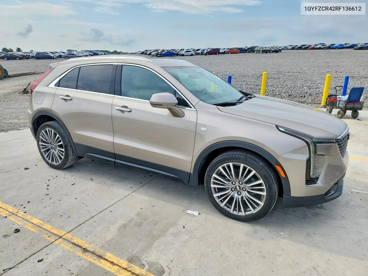 2024 Cadillac Xt4 Premium Luxury VIN: 1GYFZCR42RF136612 Lot: 60120906
