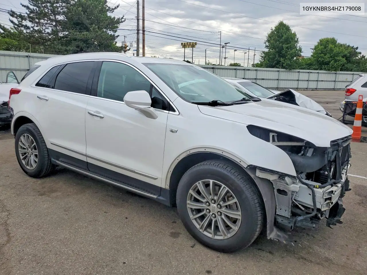 XT5