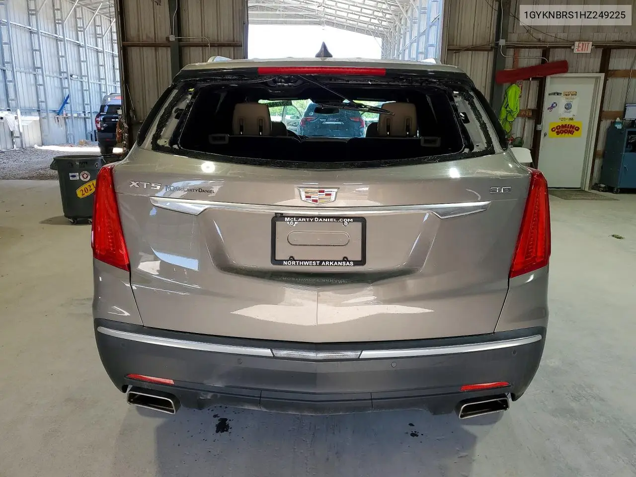 2017 Cadillac Xt5 Luxury VIN: 1GYKNBRS1HZ249225 Lot: 53734206