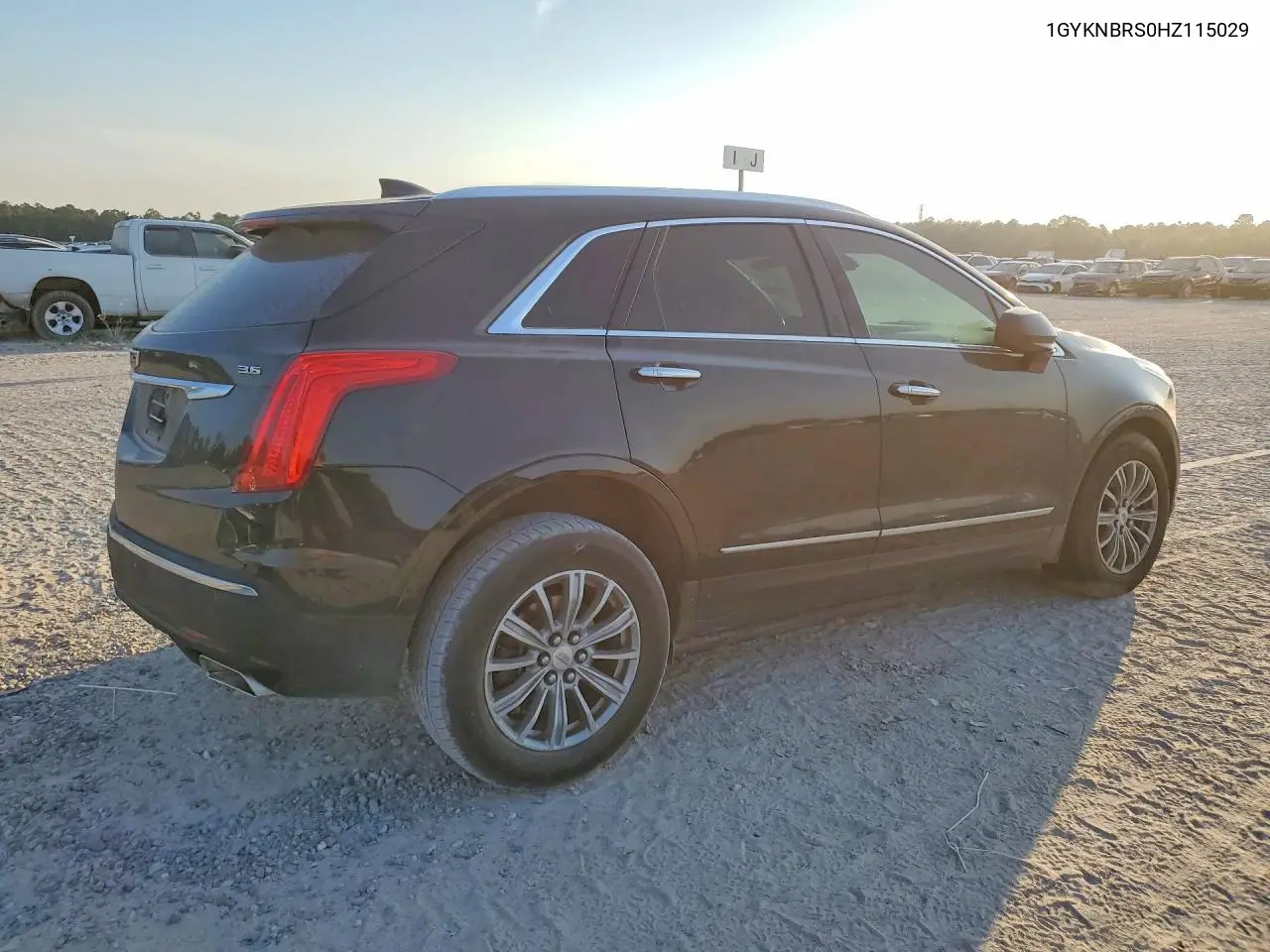 2017 Cadillac Xt5 Luxury VIN: 1GYKNBRS0HZ115029 Lot: 59639576