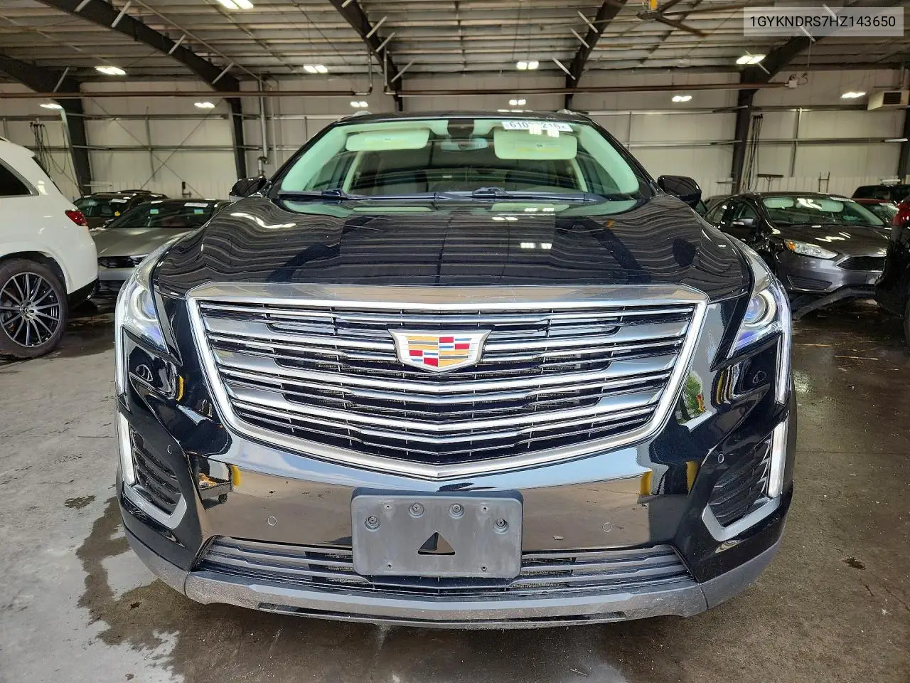 2017 Cadillac Xt5 Luxury VIN: 1GYKNDRS7HZ143650 Lot: 61032216