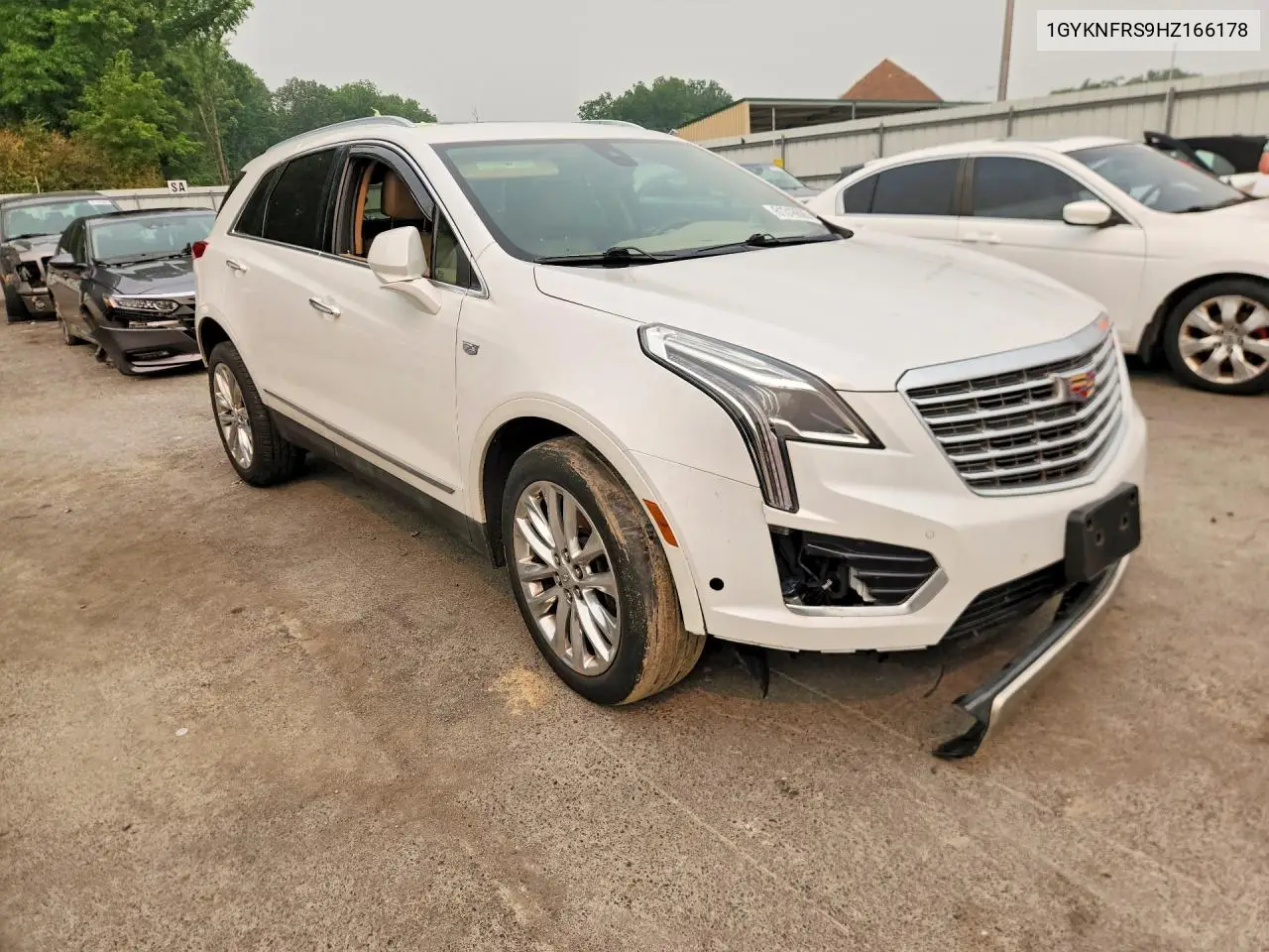 2017 Cadillac Xt5 Platinum VIN: 1GYKNFRS9HZ166178 Lot: 61316626