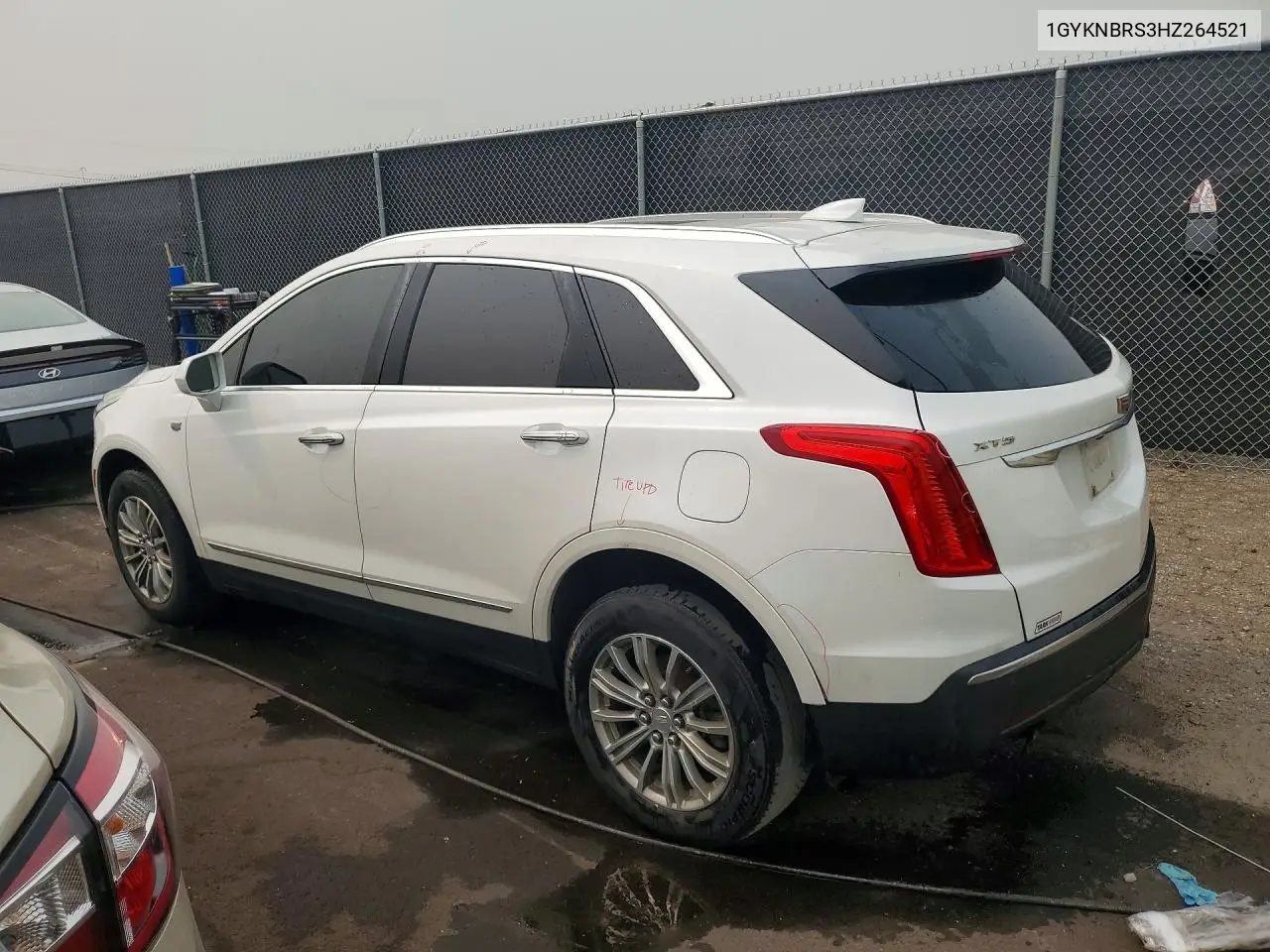 2017 Cadillac Xt5 Luxury VIN: 1GYKNBRS3HZ264521 Lot: 61345006