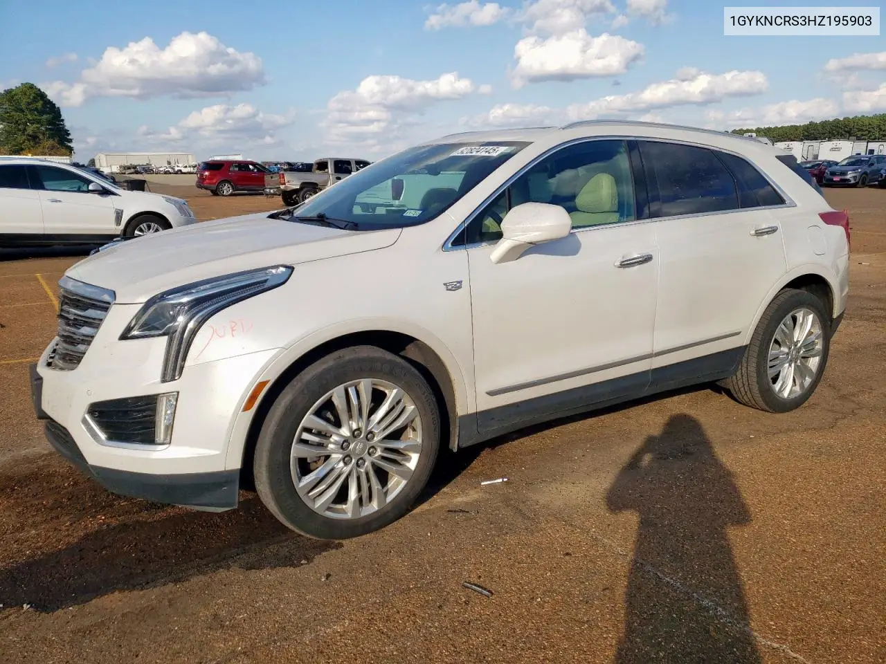 1GYKNCRS3HZ195903 2017 Cadillac Xt5 Premium Luxury