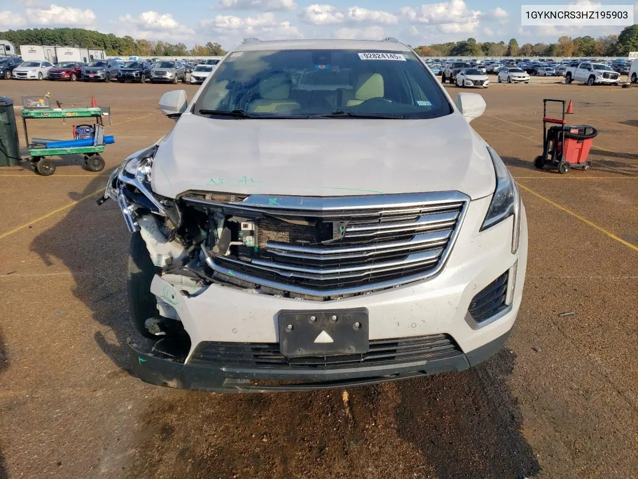 1GYKNCRS3HZ195903 2017 Cadillac Xt5 Premium Luxury