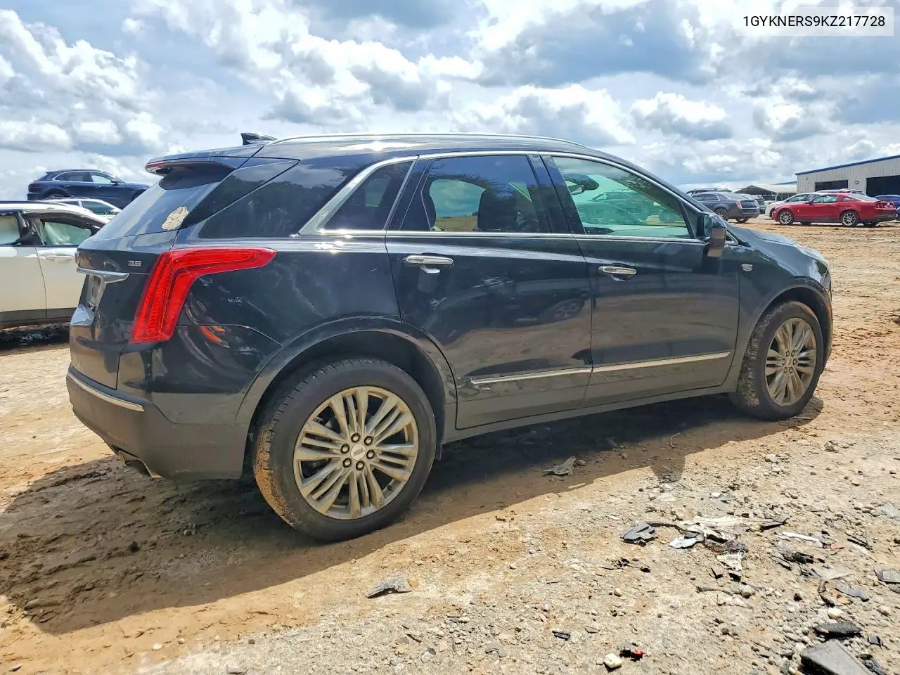 2019 Cadillac Xt5 Premium Luxury VIN: 1GYKNERS9KZ217728 Lot: 56370376