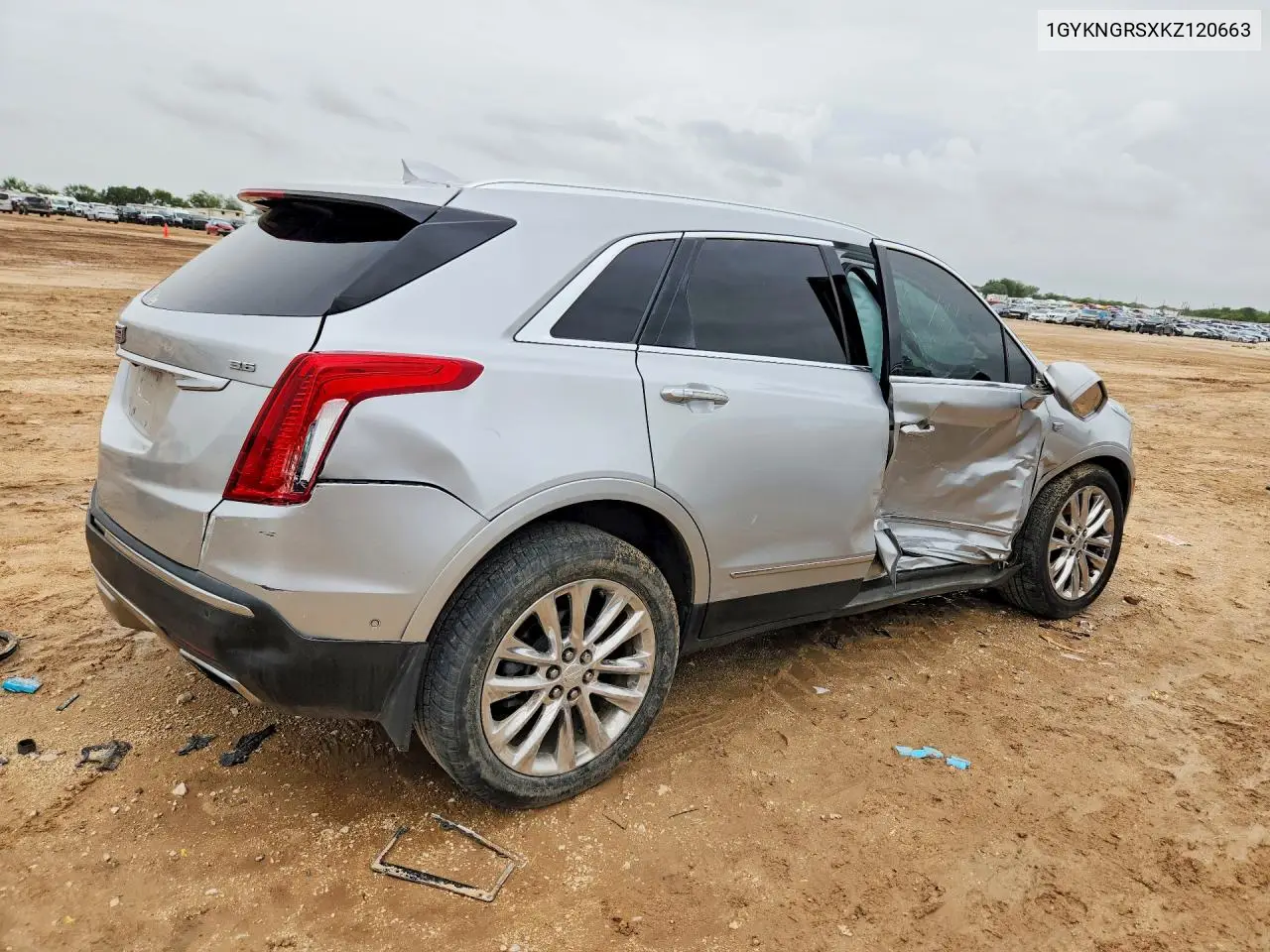 2019 Cadillac Xt5 Platinum VIN: 1GYKNGRSXKZ120663 Lot: 61152296