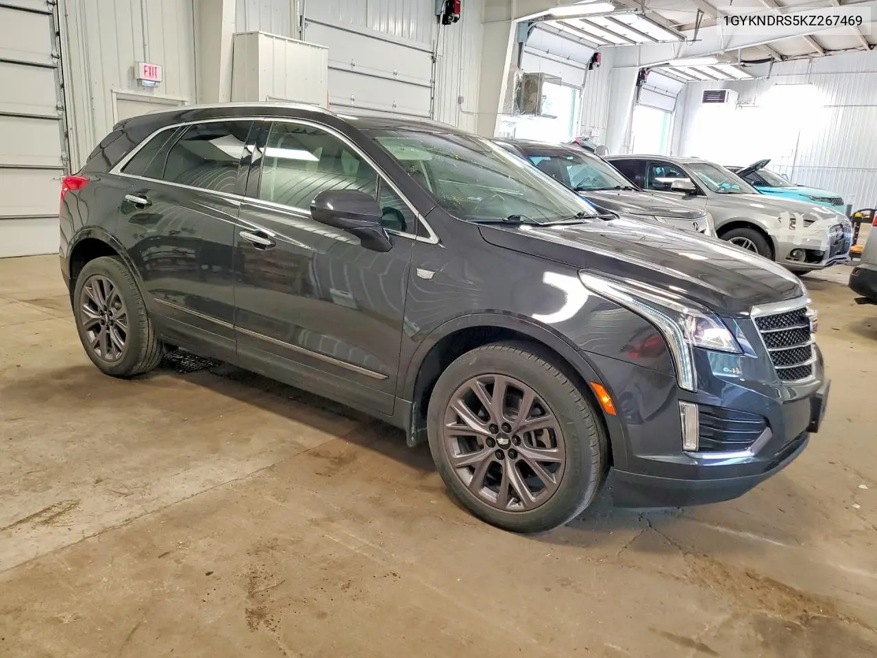 2019 Cadillac Xt5 Luxury VIN: 1GYKNDRS5KZ267469 Lot: 61869636
