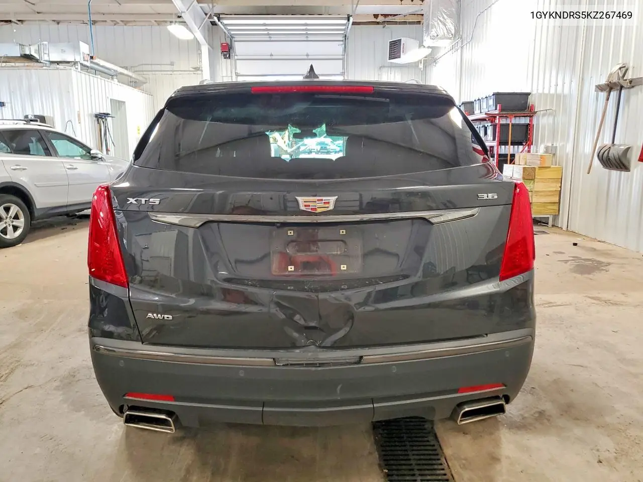 2019 Cadillac Xt5 Luxury VIN: 1GYKNDRS5KZ267469 Lot: 61869636