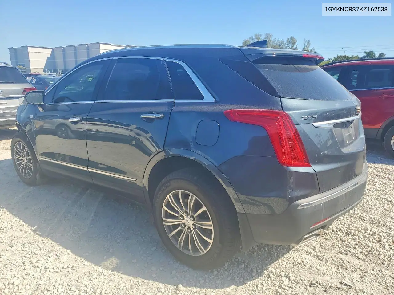 1GYKNCRS7KZ162538 2019 Cadillac Xt5 Luxury
